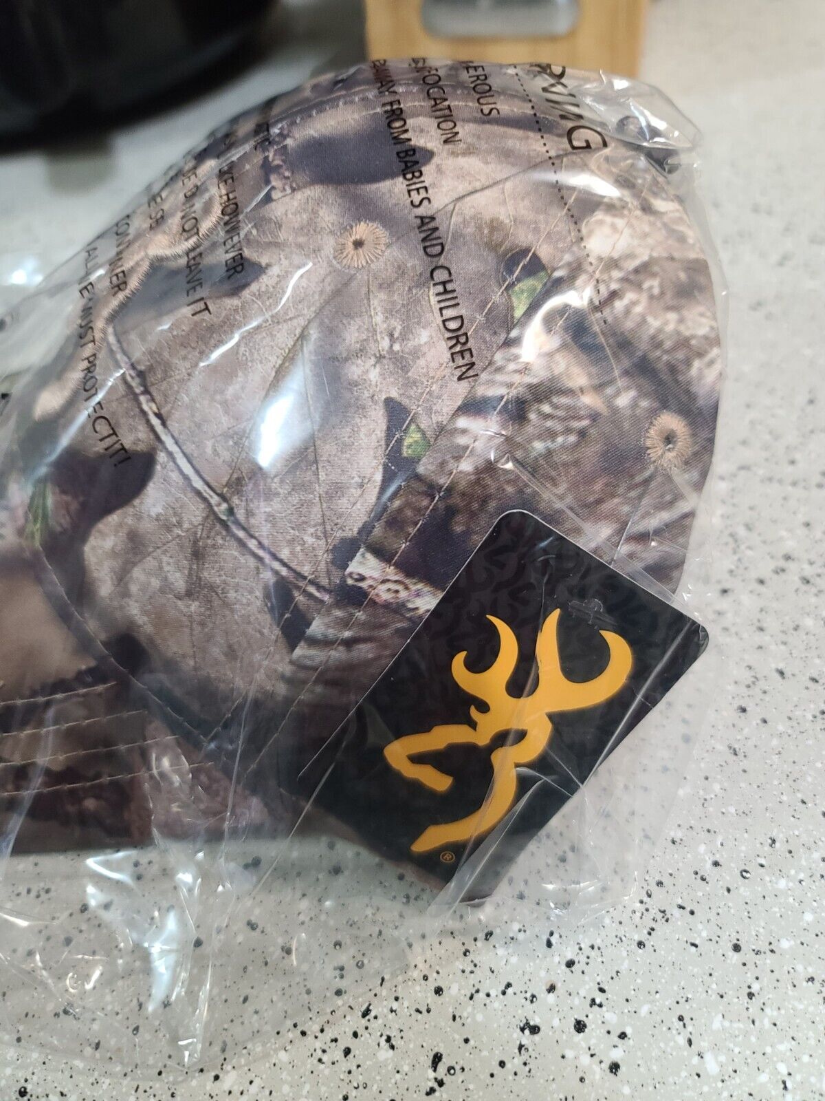 BROWNING MOSSY OAK HAT.