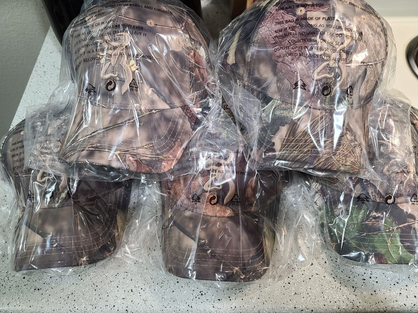 BROWNING MOSSY OAK HAT.