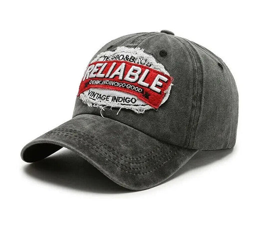 Casquette de baseball « FIABLE » de style vintage en détresse solide.