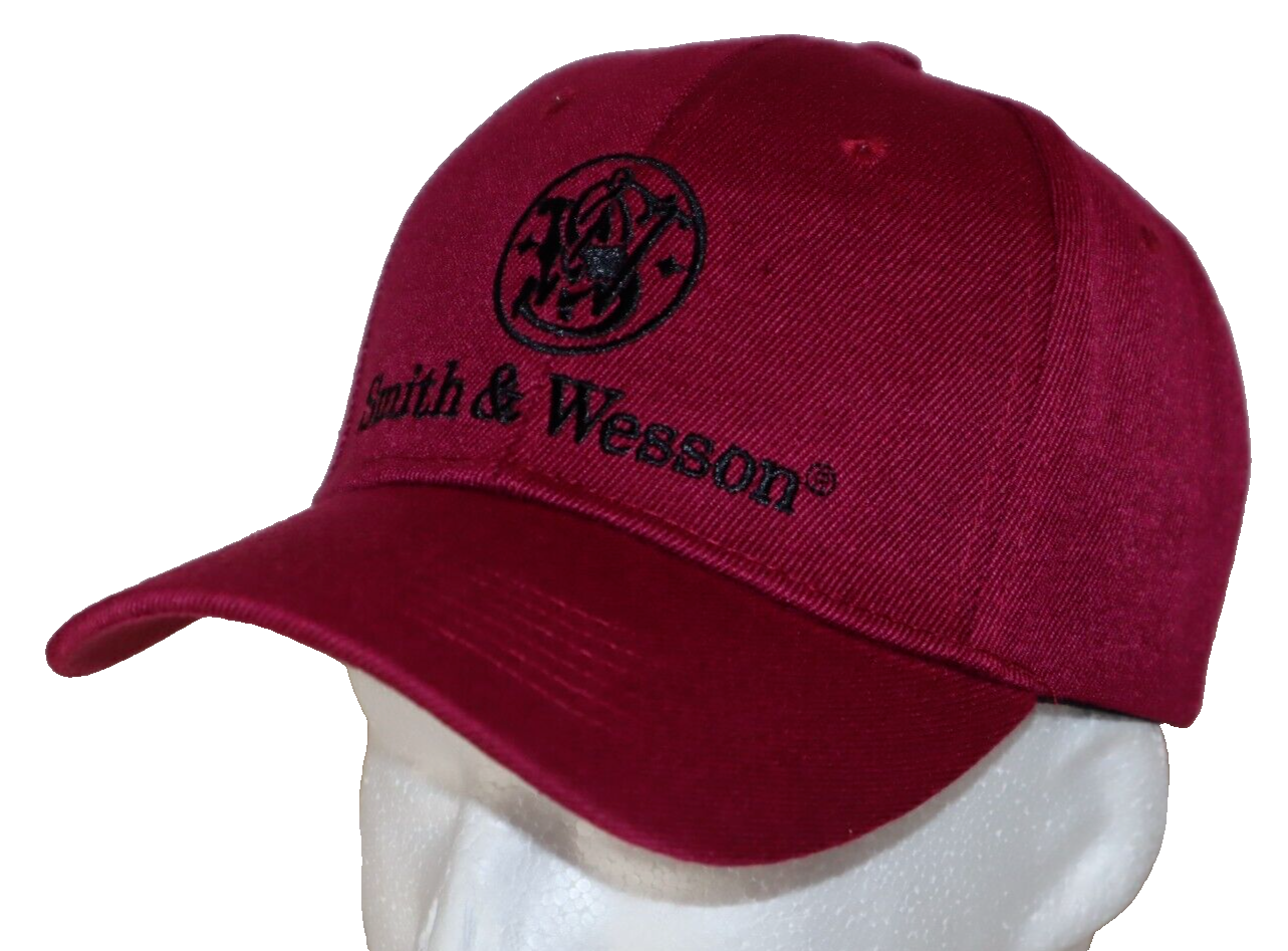 SMITH & WESSON STYLE BURGUNDY HAT.