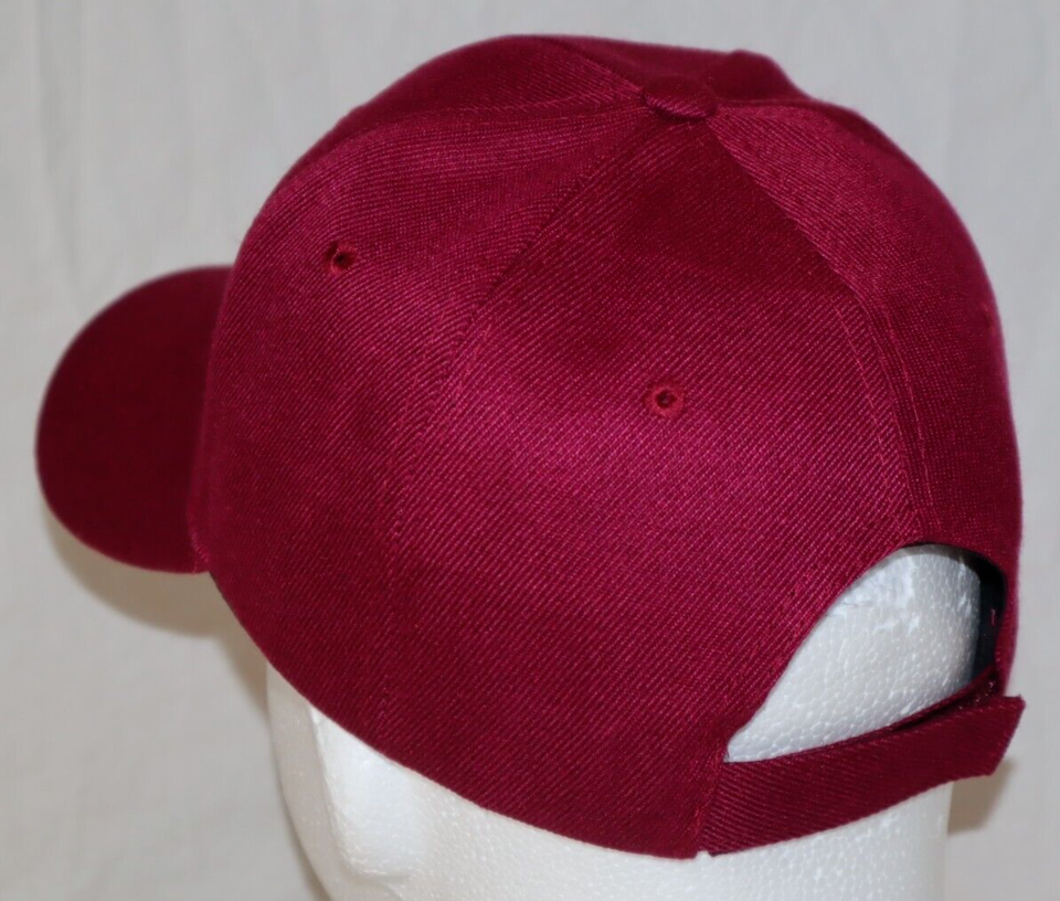 SMITH & WESSON STYLE BURGUNDY HAT.